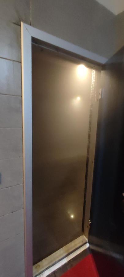 Stylish Flat-eagle Eye For Istambul
