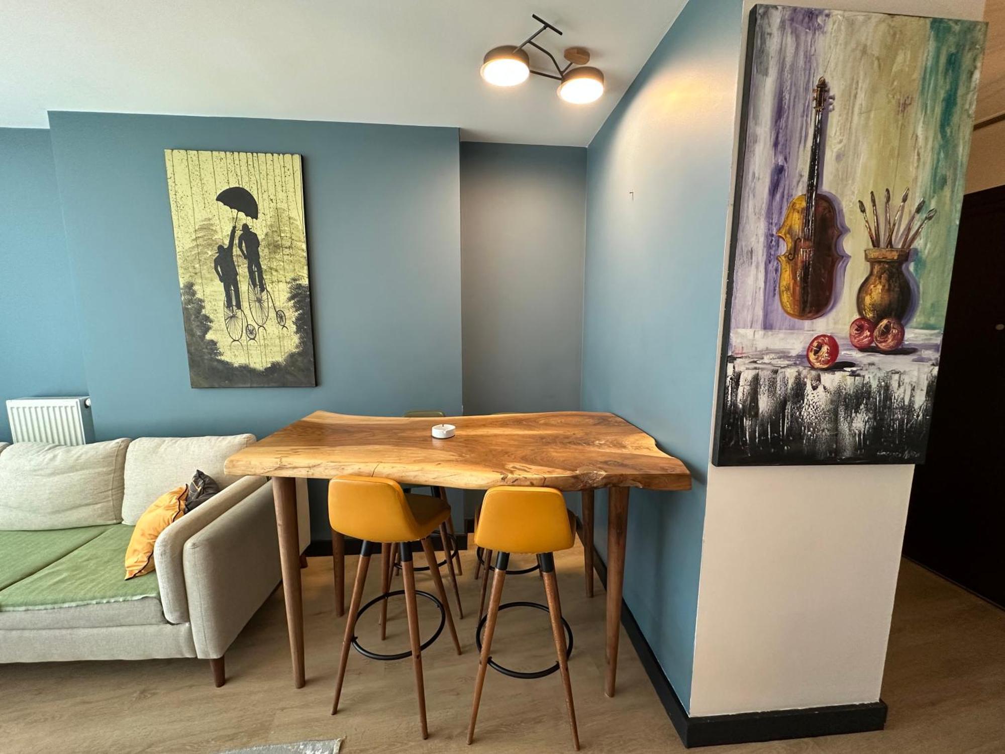 Stylish Flat-eagle Eye For Istambul